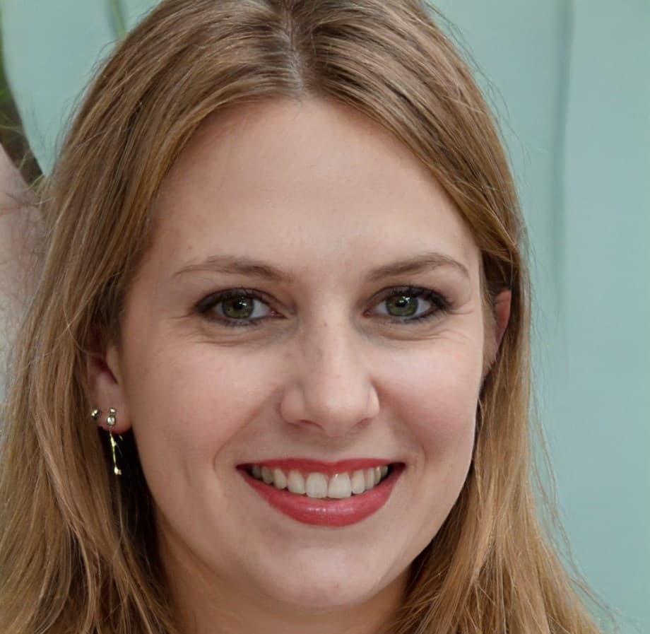 Ліля Намісник